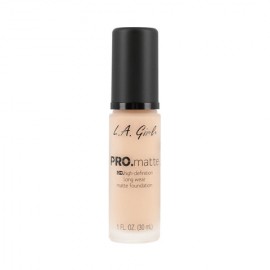 PRO. Matte Foundation  Medium Beige